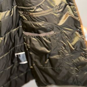 Lululemon All Days down vest size 6